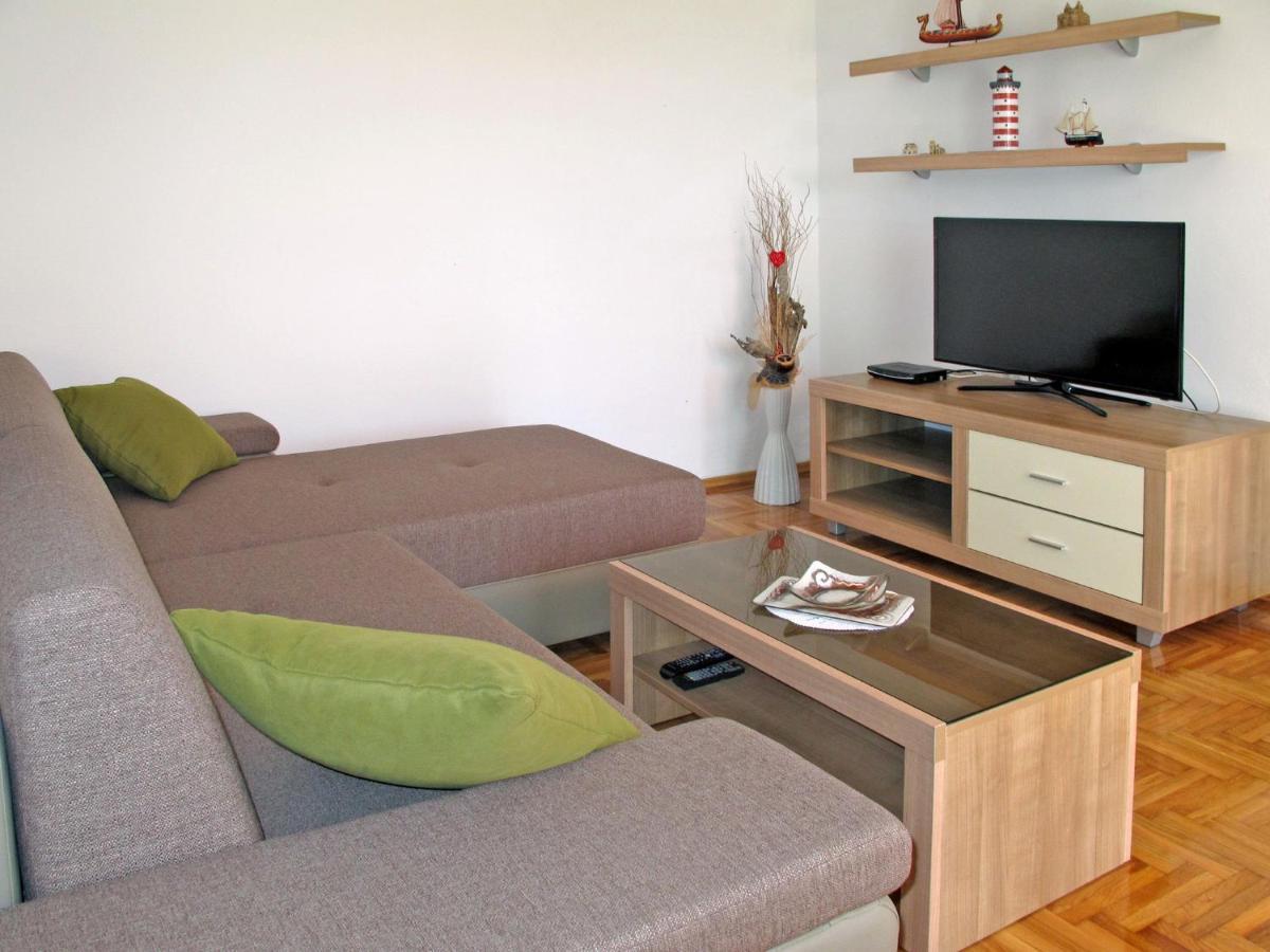 Apartment Luka - Nov103 By Interhome Novi Vinodolski Eksteriør billede